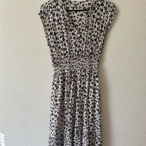 Chic Black and White Floral Midi Dress